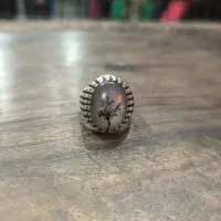 انگشتر شجر تک درخت و لاجورد