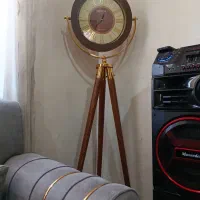 ساعت ایستاده نو نو