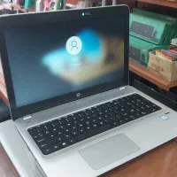 لپ تاپ HP با با 2 گیگ گرافیک مجزا بسیار تمیز