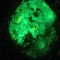 سنگ گوهر شب چراغ