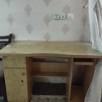 میز کامپیوتر