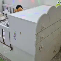 تخت کودک و نوجوان