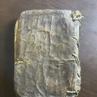 کتاب ها ملا هستم