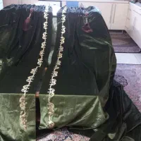 پرده مخمل در حد نو
