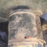 تعدادی فن دیواری ، پمپ دمنده هوای حلزونی مشعل دیزل