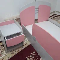تخت خواب نوجوان