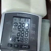 فشارسنج آلمانی اصل
