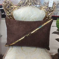 روبالشی نوار طلایی
