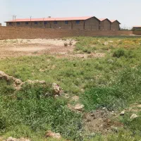 زمین-400متری