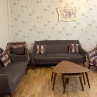 ست مبلمان ۷ نفره همراه چهارعدد میز و کوسن
