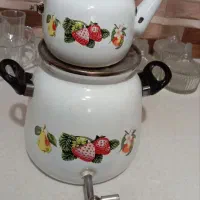 تعدادی ظرف آشپزخانه