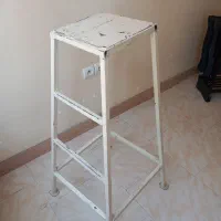 چهار پایه بسیار سالم