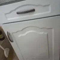 کلکسیون اشیا عتیقه کابینت فلزی تک درب و تک کشو