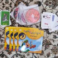کتاب آموزش زبان همراه سی دی با ۹۰ تا فلش کارت