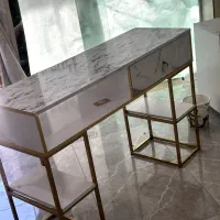میز ناخن و استند