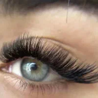 اکستنشن و کاشت مژه