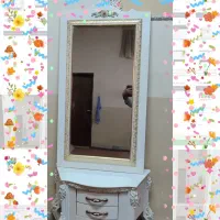 آینه و شمعدان سفید و شیک