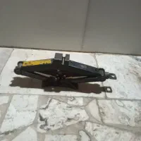 ۱عدد جک پراید سالم ۲عددلاستیک