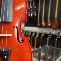 ویولن 3/4و2/4و1/4 پائلو مگینی ایتالیا|ویولن|لاهیجان, انقلاب|دیوار