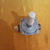 ریگلاتور آبگرمکن دیواری