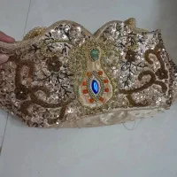 کیف مرواریدی|کیف، کفش، کمربند|قم, وادی السلام|دیوار
