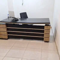 میز مدیریتی تمیز