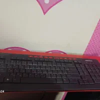 کیبورد در حد نو نو  قیمت عالیی