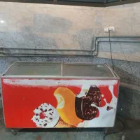 یخچال بستنی