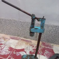 پرس درب بطری