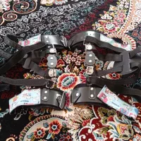 زانو بند برای پاهای پرانتزی کودک مخصوص کار درمانی