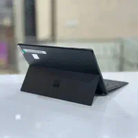 سرفیس پرو ۷ مشکی با کیبورد
