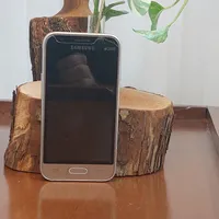 سامسونگ Galaxy J1 mini prime با حافظهٔ ۸ گیگابایت