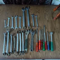 انواع پیچ گوشتی، آچار و جغجغه