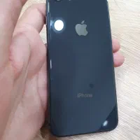 آیفون8