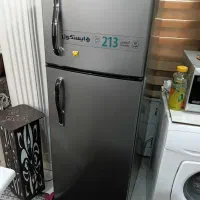 یخچال ایستکول