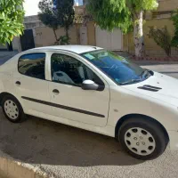۲۰۶ صندوق دار‌‌ V8 SD