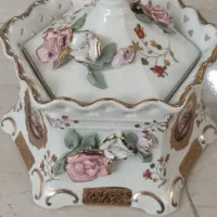 ظروف چینی گل برجسته
