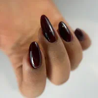 خدمات تخصصی ناخن به سبک روسی
