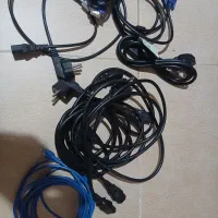 کابل های پاور و VGA و LAN