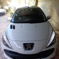 ۲۰۷ تیوتری کروز سفید