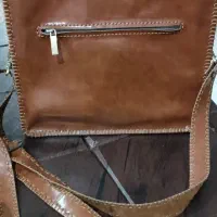 فروش یک عدد کیف دوشی مردانه چرم دست دوز