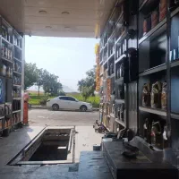 به یک شاگرد مکانیکی نیازمندیم