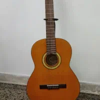 گیتار کلاسیک درحد نو