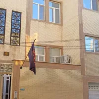 منزل فروشی سه طبقه سند تک برگ شش‌دانگ