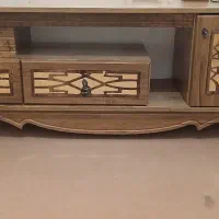 میز تلوزیون در حد نو