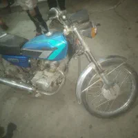 موتور ۱۲۵ پیشرو