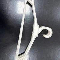 چوب رختی سفید