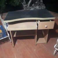 میزتحریر کامپیوتر