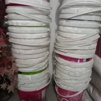 سطل رنگ خالی بادرب