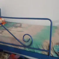 تخت دو طبقه
